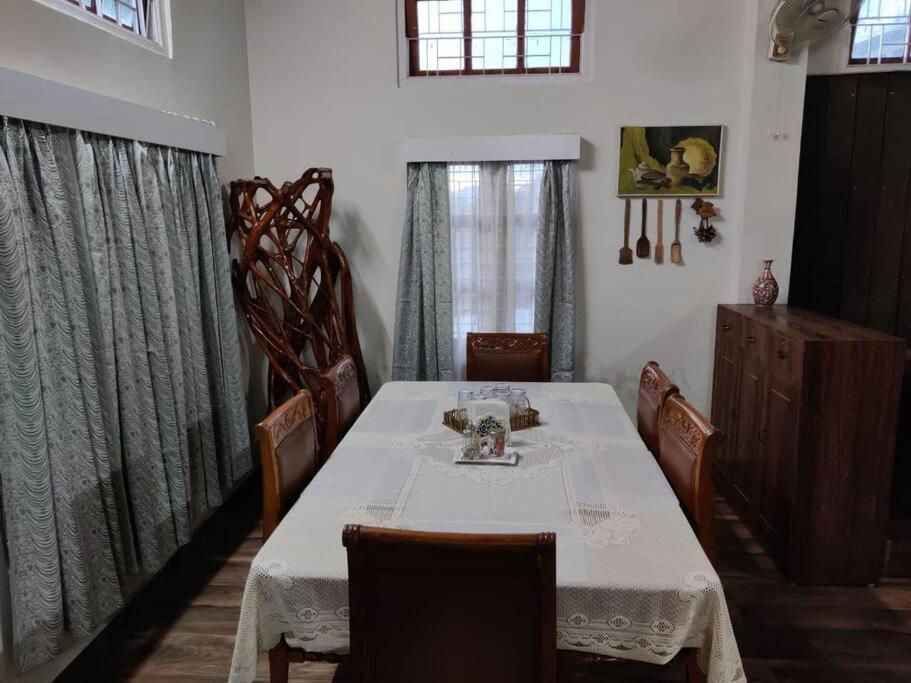 The Nook Rooftop Condo And Garden Guwahati Dış mekan fotoğraf